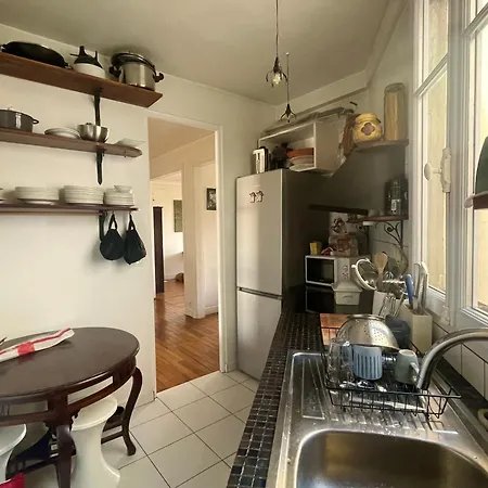 Superbe De 120m2 En Plein 파리