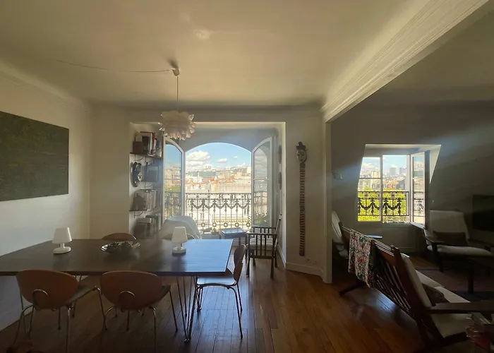 Superbe De 120m2 En Plein Апартаменты Париж