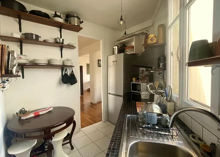 Superbe De 120m2 En Plein Париж