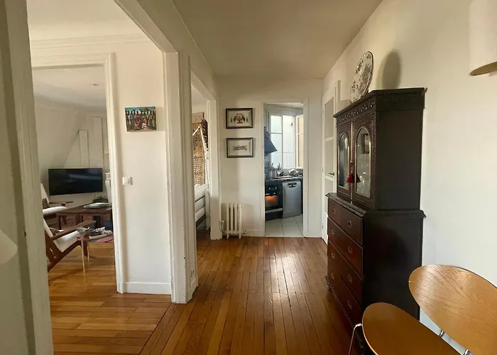 Апартаменты Superbe De 120m2 En Plein