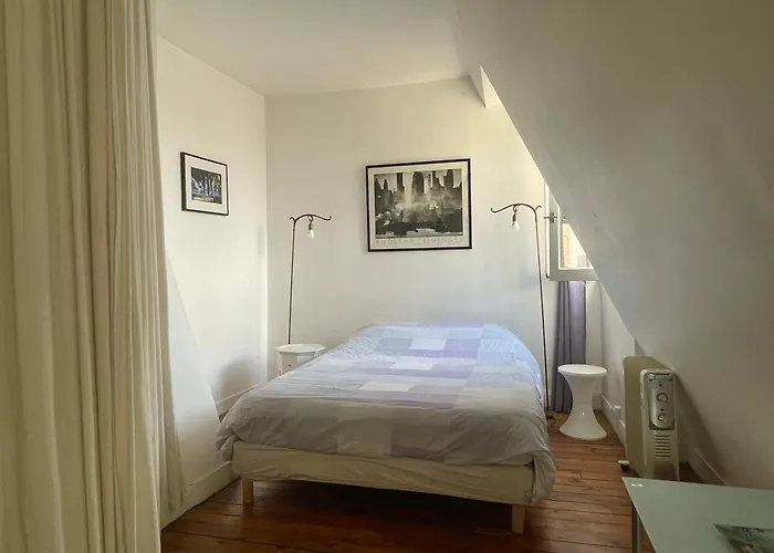 Superbe De 120m2 En Plein Апартаменты Париж